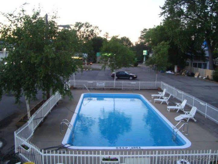 Joys Inn Ніагара-Фоллс Екстер'єр фото
